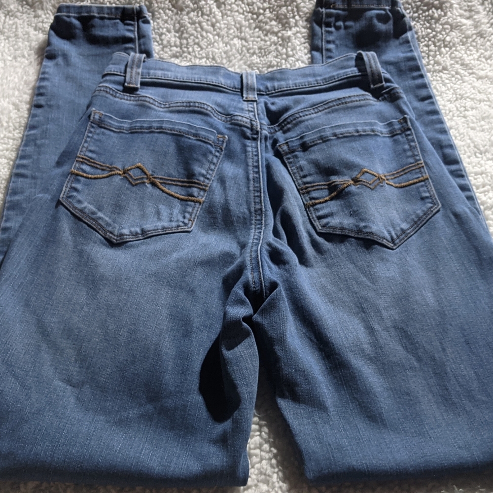 Jeans - Picture 2 of 3